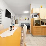 House Zvonko Near Np Krka Prázdninový dům *