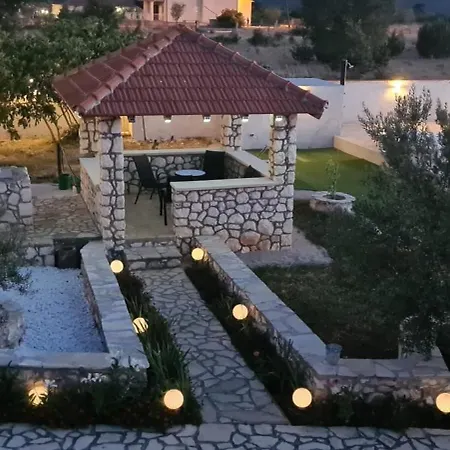 House Zvonko Near Np Krka *