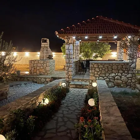 House Zvonko Near Np Krka *