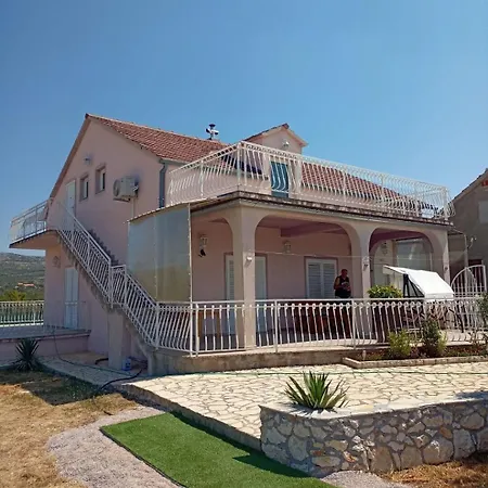 House Zvonko Near Np Krka 度假居 Sedramic