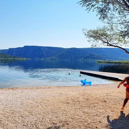 度假居 House Zvonko Near Np Krka *