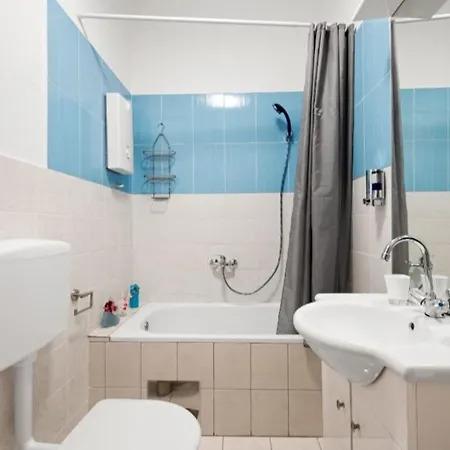 House Zvonko Near Np Krka 度假居