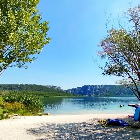 House Zvonko Near Np Krka