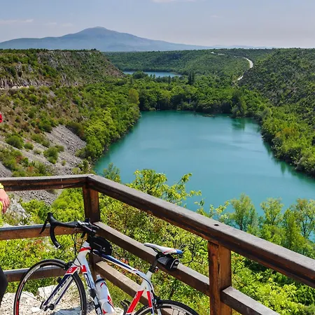度假居 House Zvonko Near Np Krka *