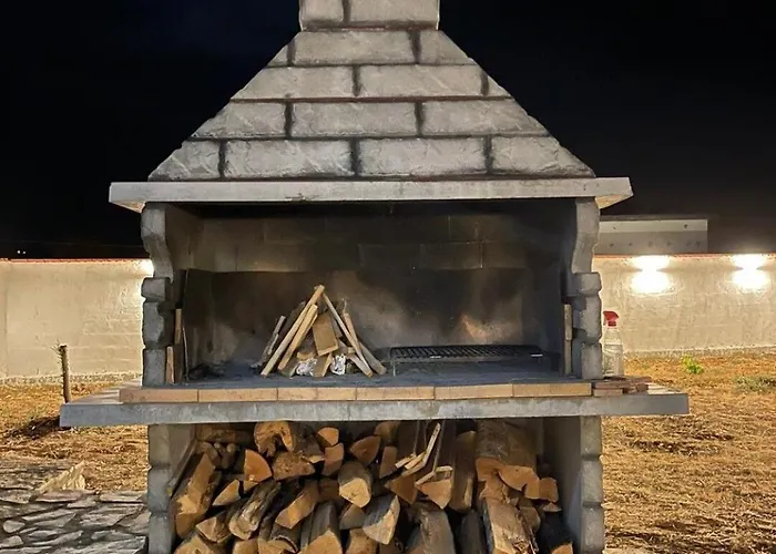 Сasa de vacaciones House Zvonko Near Np Krka *