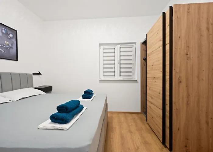 House Zvonko Near Np Krka 度假居