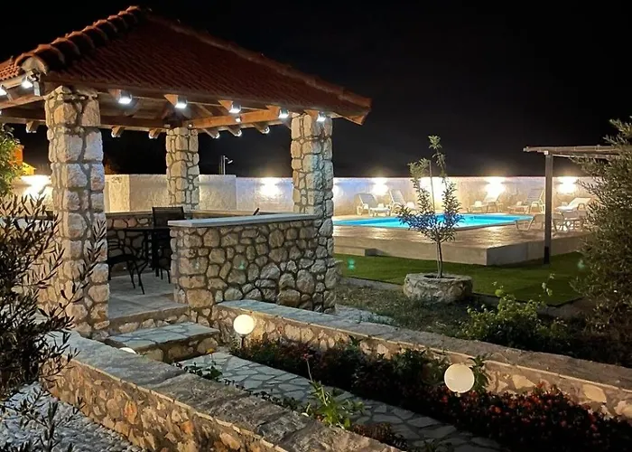 Сasa de vacaciones House Zvonko Near Np Krka *